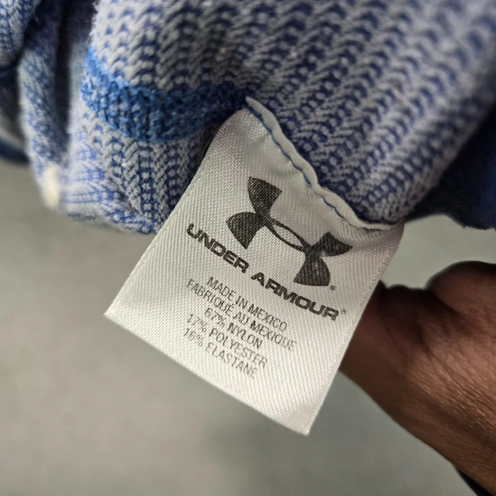 Under Armour Boys‎ Activewear Shirt Large Blue Logo Pullover